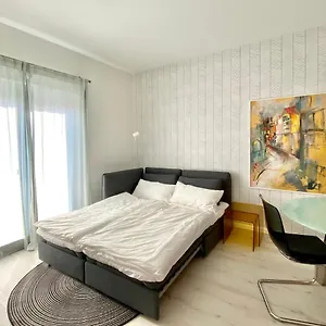 modernes-apartment-terrasse-und-garten-am.find-berlin-hotels.com/