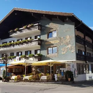 Hotel Loewen, Reit im Winkl